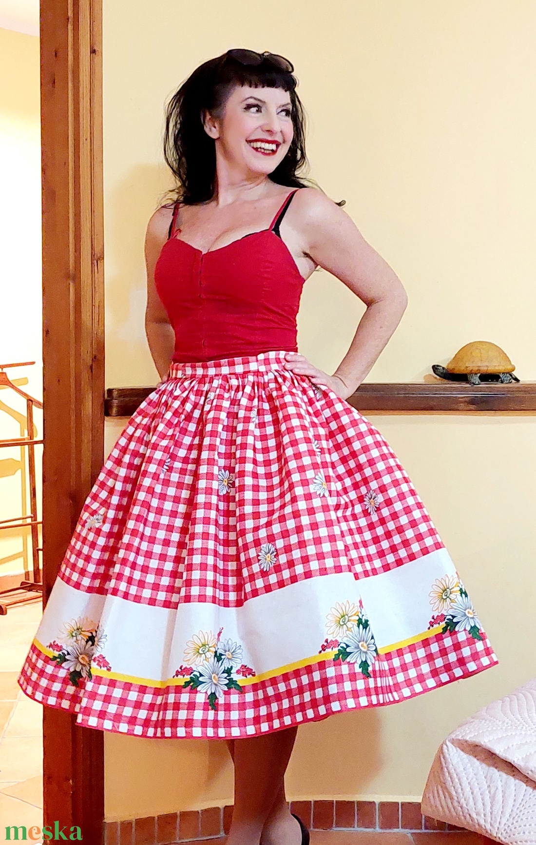 Folk Rockabilly szoknya kockás, bordűrös százszorszépes - ruha & divat - női ruha - szoknya - Meska.hu Folk Rockabilly szoknya kockás, bordűrös százszorszépes - ruha & divat - női ruha - szoknya - Meska.hu