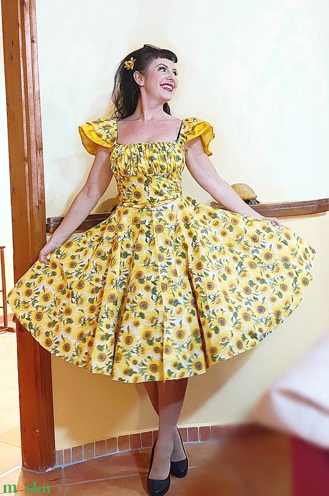 Pinup Rockabilly ruha napraforgó mintás, pillangó ujjú, romantikus - ruha & divat - női ruha - ruha - Meska.hu Pinup Rockabilly ruha napraforgó mintás, pillangó ujjú, romantikus - ruha & divat - női ruha - ruha - Meska.hu