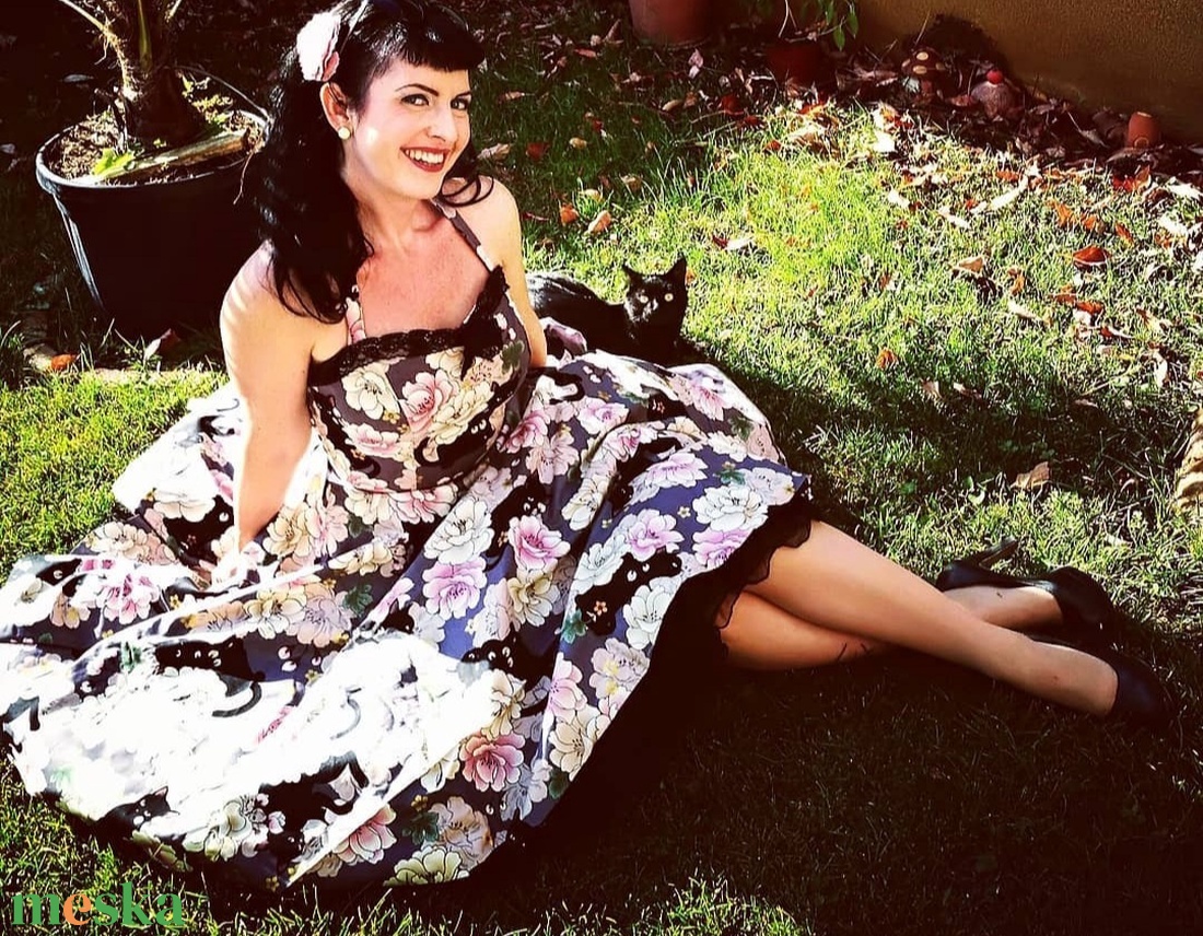 Pinup Rockabilly ruha rózsa es fekete macska LIMITÁLT gyümölcs - ruha & divat - női ruha - ruha - Meska.hu