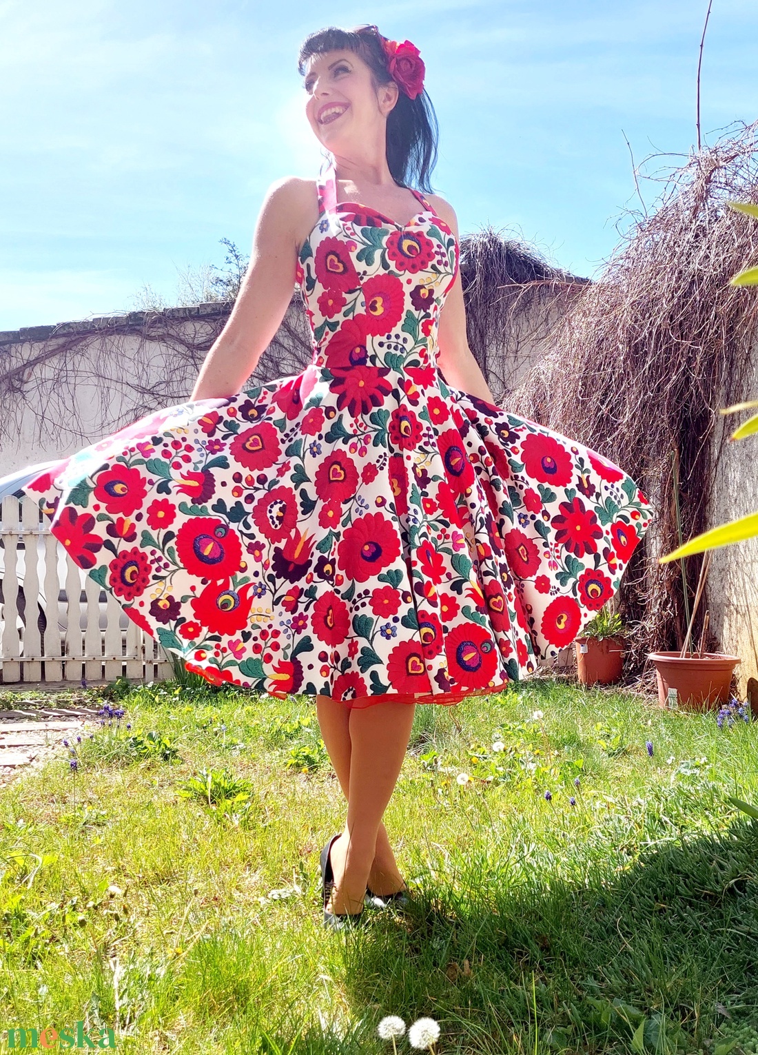 Folk Rockabilly ruha, kalocsai mintás fehér, menyecske, népi mintás - ruha & divat - női ruha - ruha - Meska.hu Folk Rockabilly ruha, kalocsai mintás fehér, menyecske, népi mintás - ruha & divat - női ruha - ruha - Meska.hu