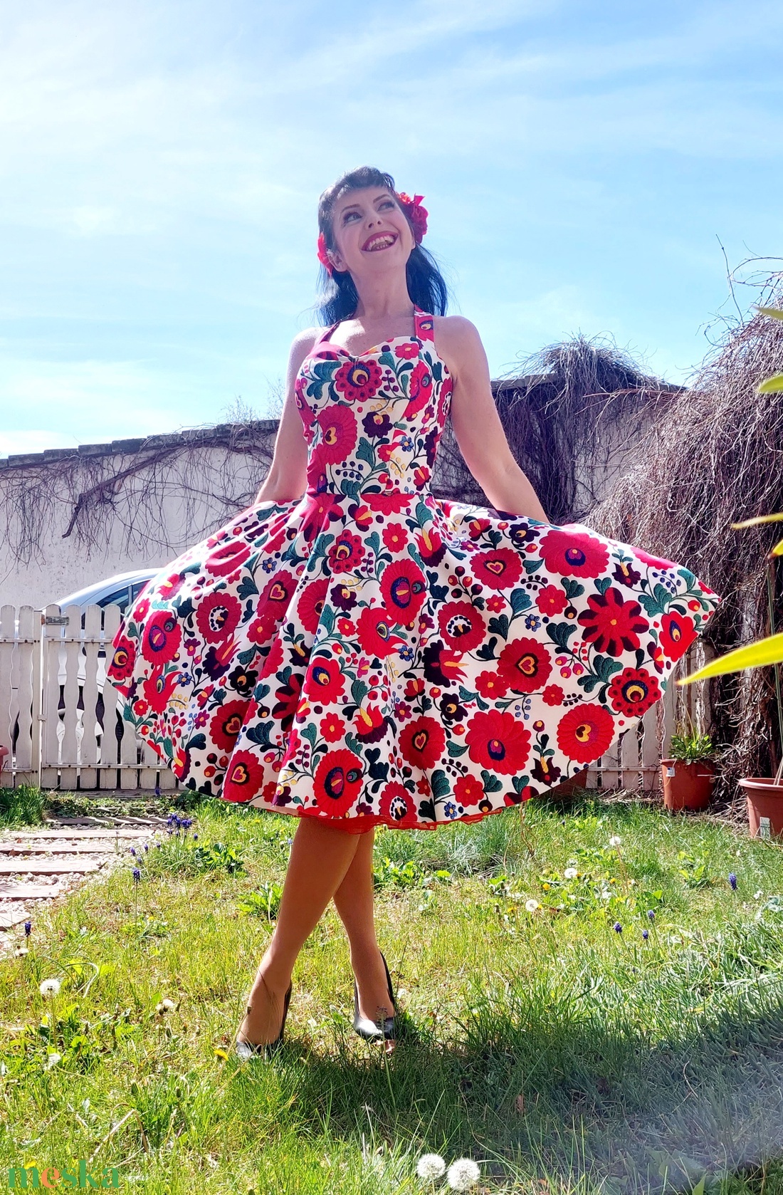 Folk Rockabilly ruha, kalocsai mintás fehér, menyecske, népi mintás - ruha & divat - női ruha - ruha - Meska.hu Folk Rockabilly ruha, kalocsai mintás fehér, menyecske, népi mintás - ruha & divat - női ruha - ruha - Meska.hu