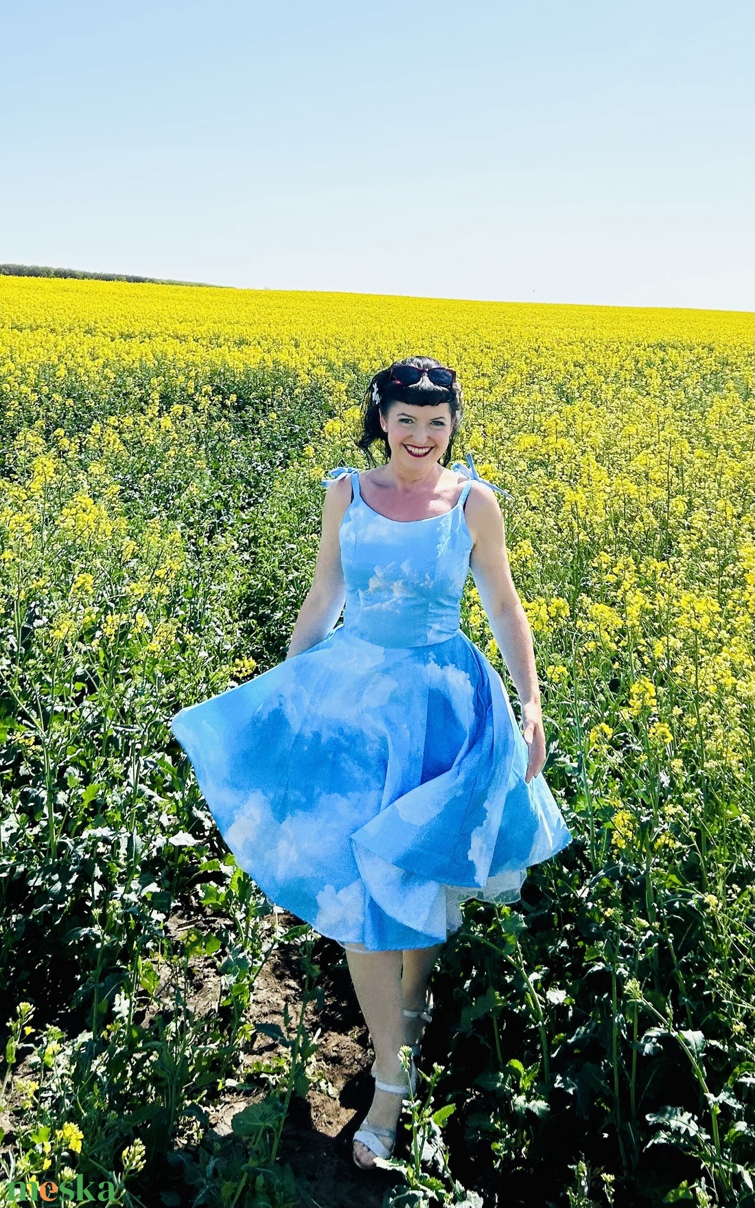 Pinup Rockabilly ruha, látványos felhő, kék ég mintával tavasz - ruha & divat - női ruha - ruha - Meska.hu