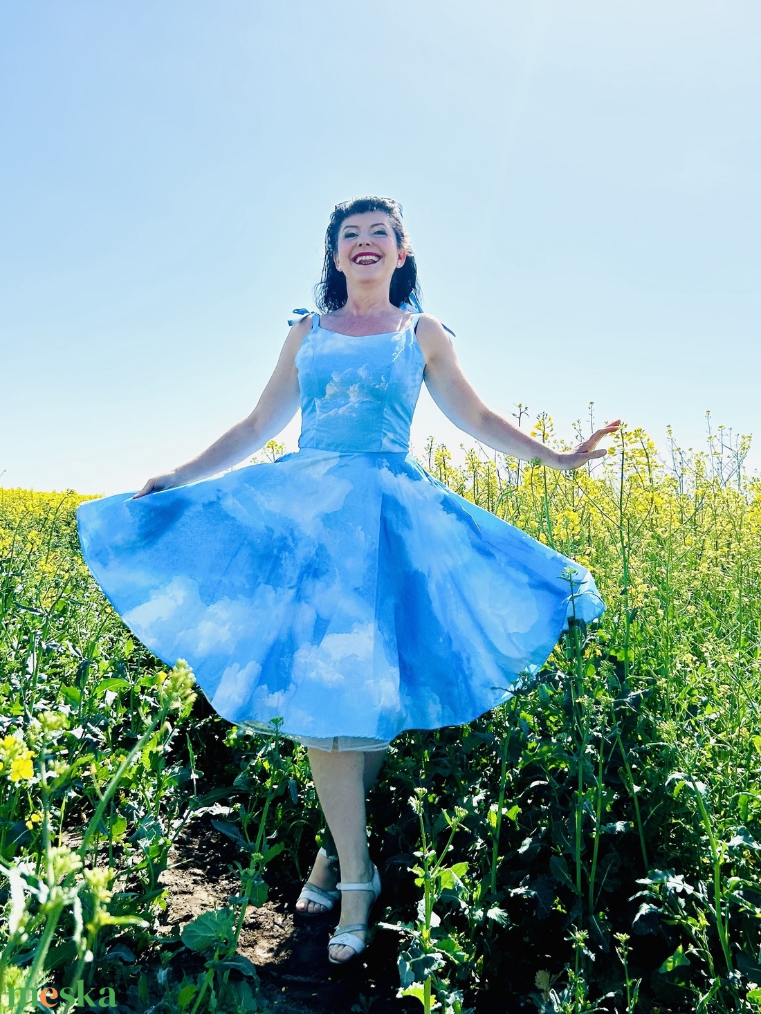 Pinup Rockabilly ruha, látványos felhő, kék ég mintával tavasz - ruha & divat - női ruha - ruha - Meska.hu