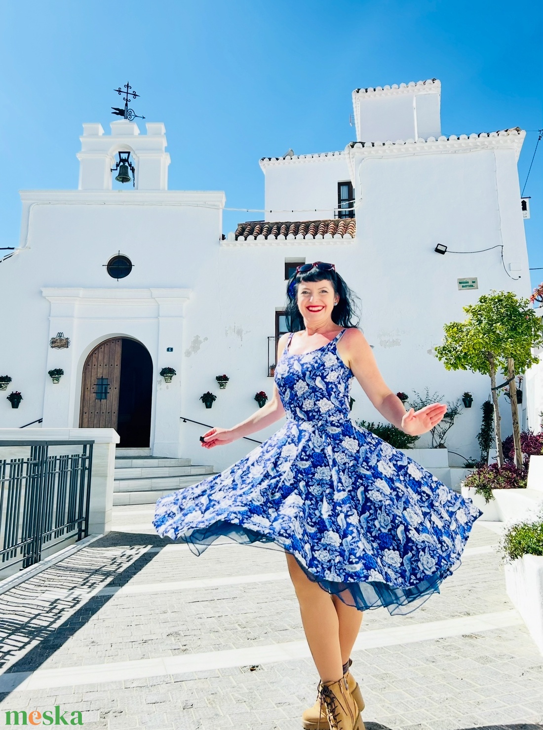 Pinup Rockabilly ruha, madaras virágos, porcelán mintás sötétkék tavasz - ruha & divat - női ruha - ruha - Meska.hu