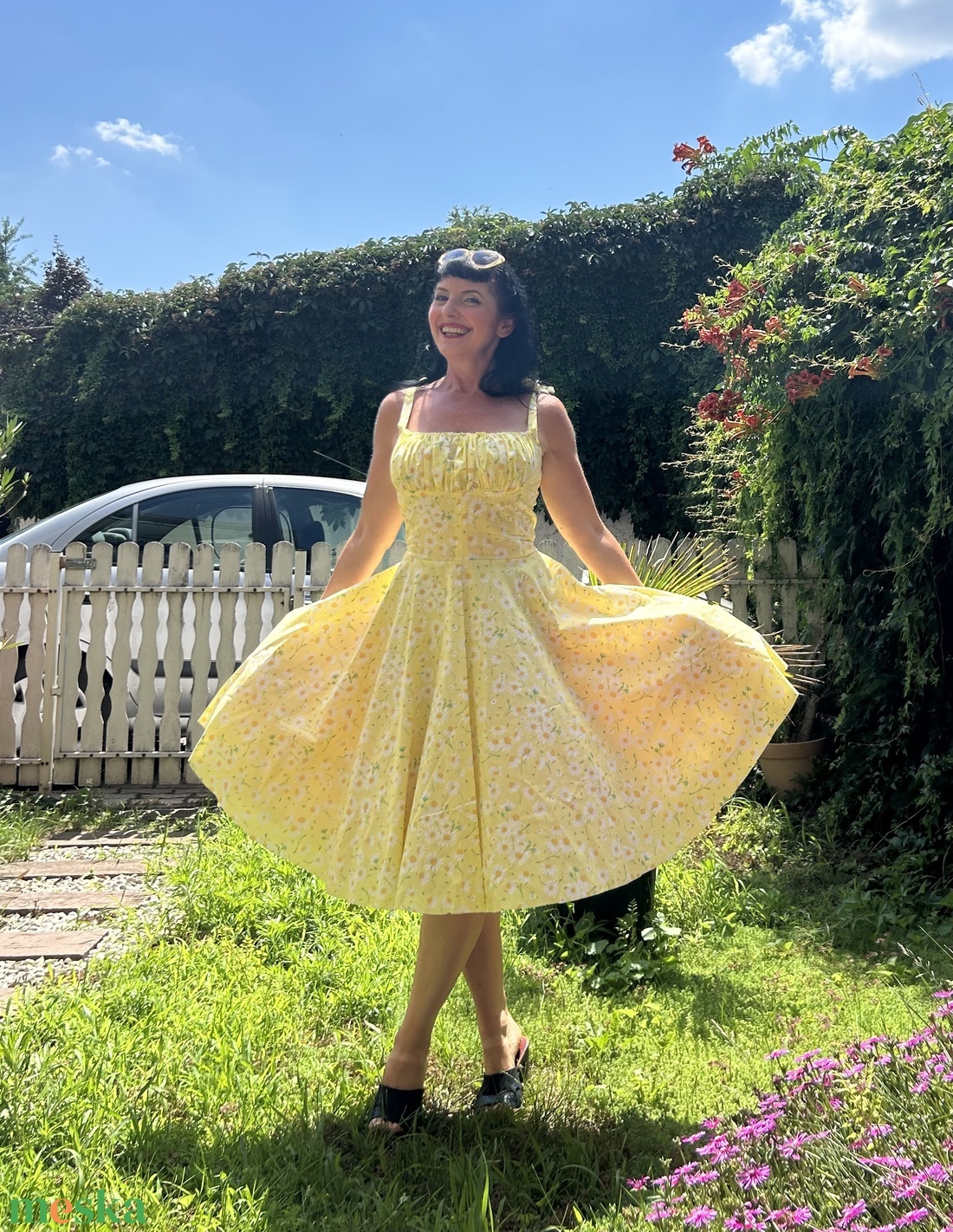 Pinup Rockabilly ruha,  százszorszép  margaréta kamilla mintás LIMITÁLT  - ruha & divat - női ruha - ruha - Meska.hu