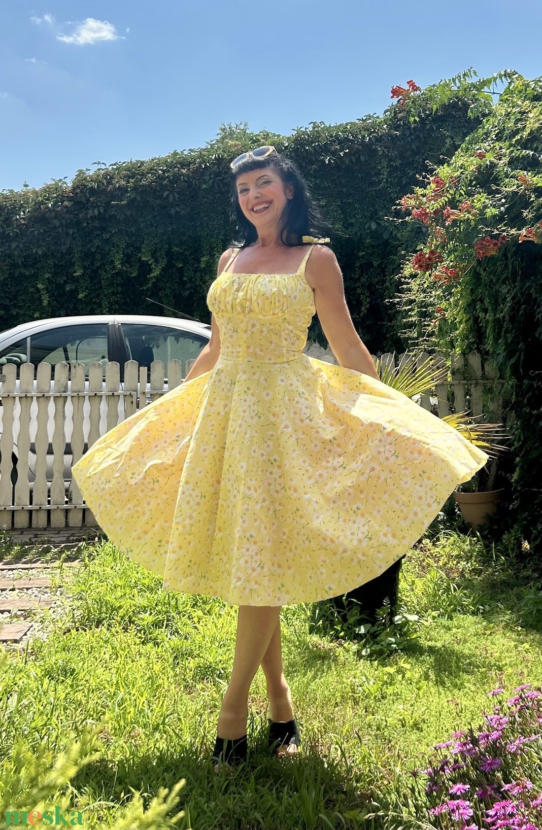 Pinup Rockabilly ruha,  százszorszép  margaréta kamilla mintás LIMITÁLT  - ruha & divat - női ruha - ruha - Meska.hu