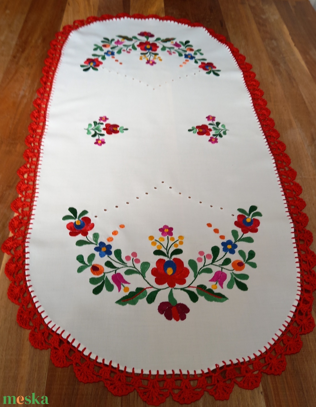 Matyó terítő (futó) 4590 cm - otthon & életmód - dekoráció - asztal és polc dekoráció - asztaldísz - Meska.hu