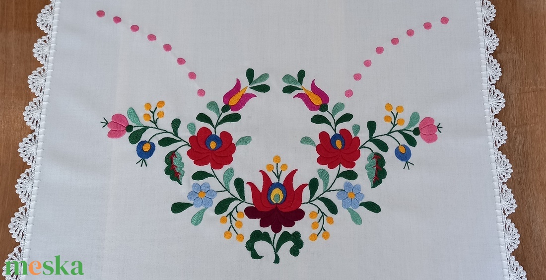 Matyó terítő  Matyóföldről 45�90 cm - otthon & életmód - lakástextil - abrosz, terítő - étkezőabrosz - Meska.hu
