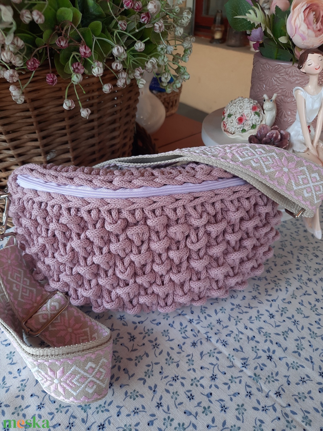 Horgolt crossbody - táska & tok - kézitáska & válltáska - alkalmi táska - Meska.hu