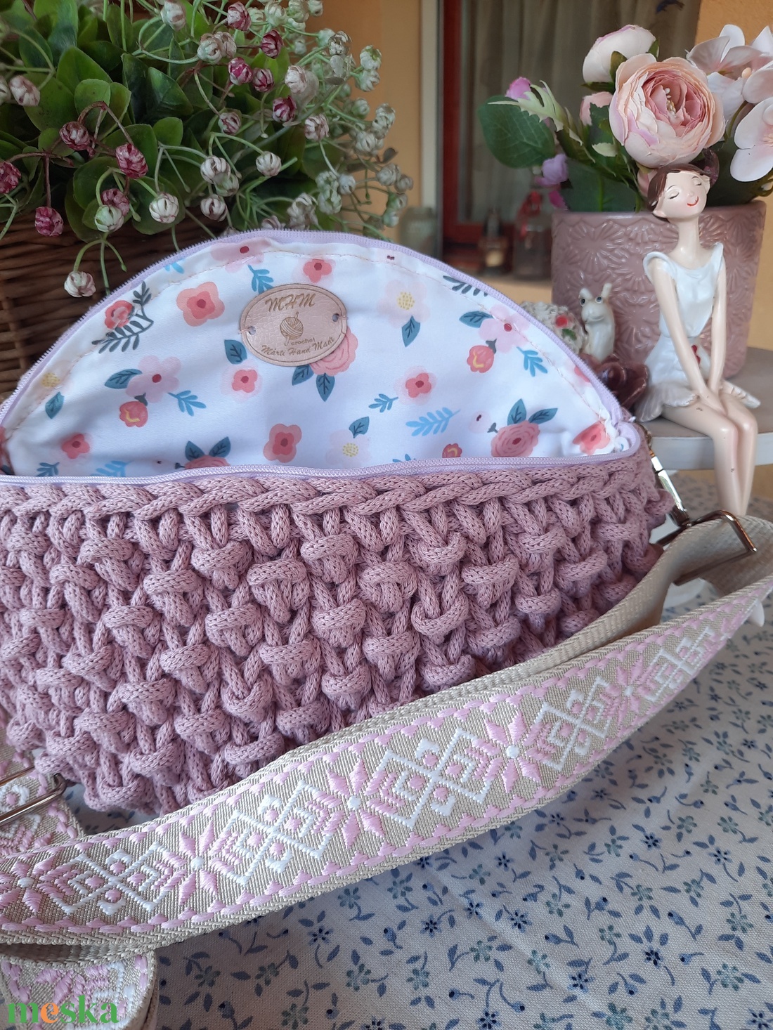 Horgolt crossbody - táska & tok - kézitáska & válltáska - alkalmi táska - Meska.hu