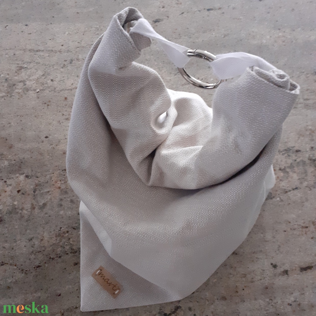 Frissen tartó kenyeres zsák,- és kosár, fehér - bézs, fehér - drapp csíkos béléssel - táska & tok - bevásárlás & shopper táska - kenyeres zsák - Meska.hu Frissen tartó kenyeres zsák,- és kosár, fehér - bézs, fehér - drapp csíkos béléssel - táska & tok - bevásárlás & shopper táska - kenyeres zsák - Meska.hu