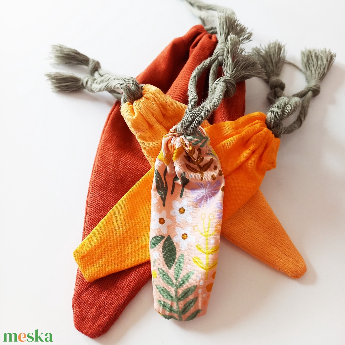 RÉPA CSOKOR -  húsvéti ajándék tartó textilzsákok - ajándék csomagolás - ünnepi díszek, dekorációk - húsvéti díszek és dekorációk - húsvéti ajándékátadó - Meska.hu