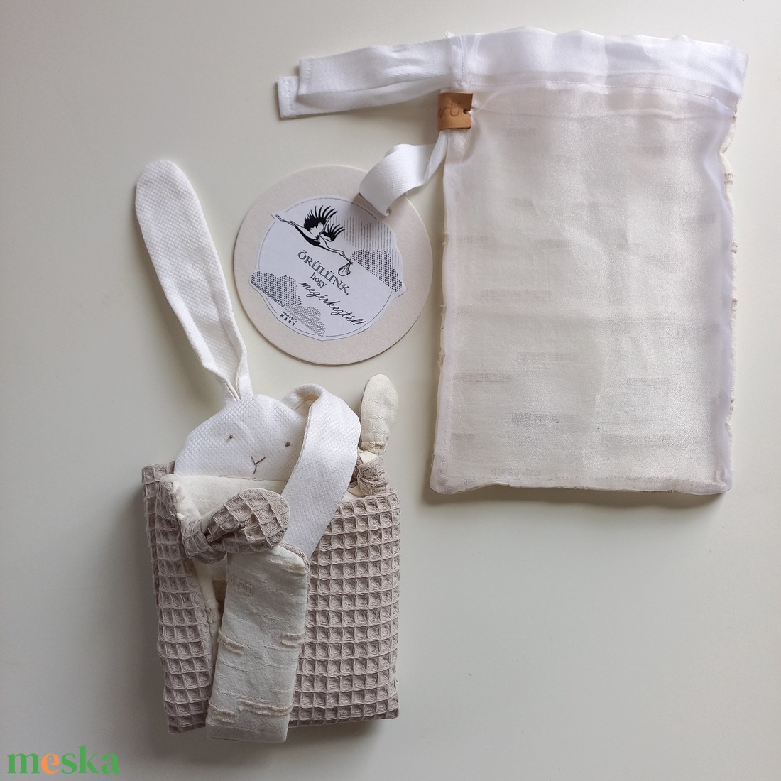  nyuszis szundikendő - alvóka, újszülött kortól  - baba - mama - baba játékok - szundikendő, alvóka - Meska.hu