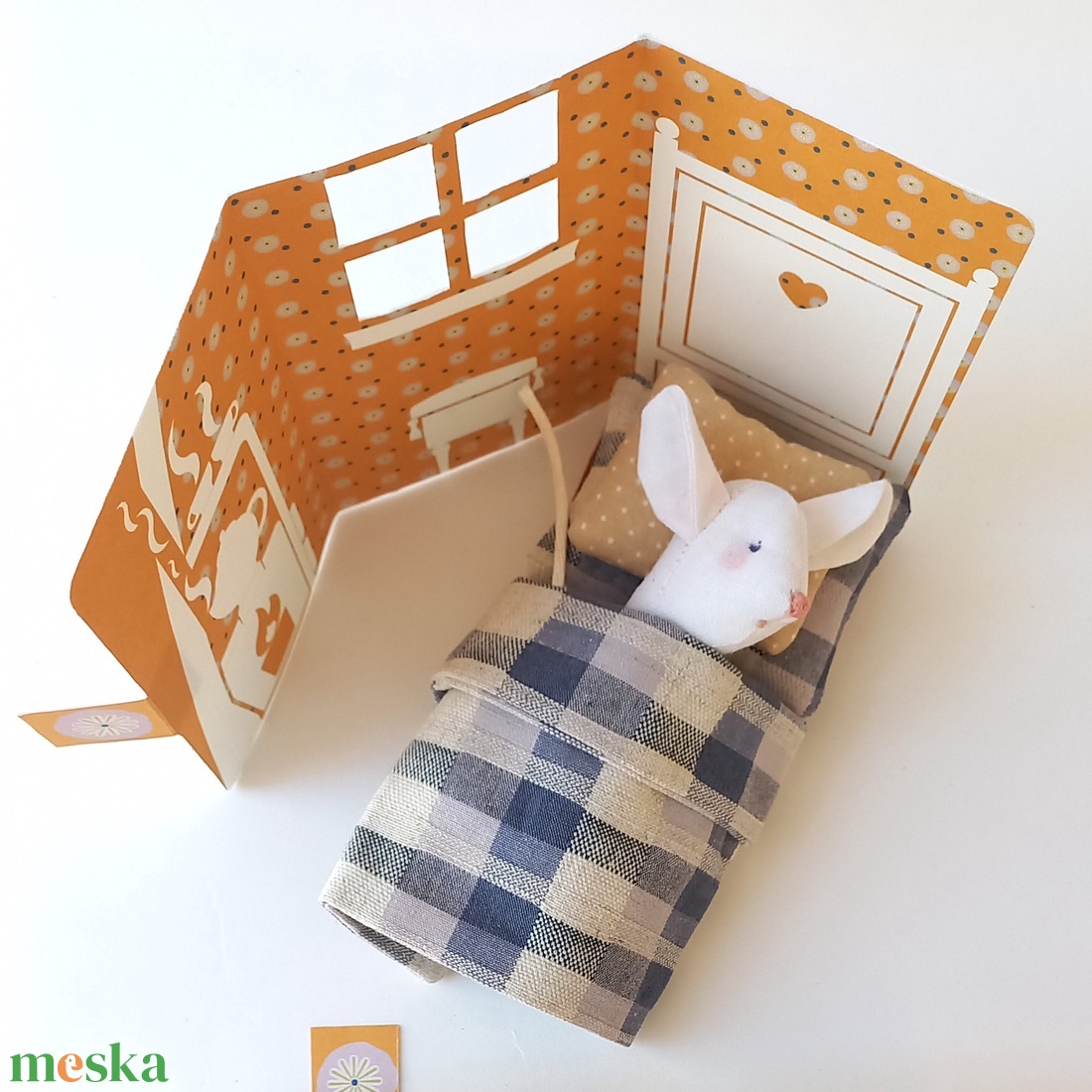 Egérke - textil-, marokjáték gyufásdobozban, kihajtogatható mini hálószobával - játék & sport - plüssállat & játékfigura - egér - Meska.hu