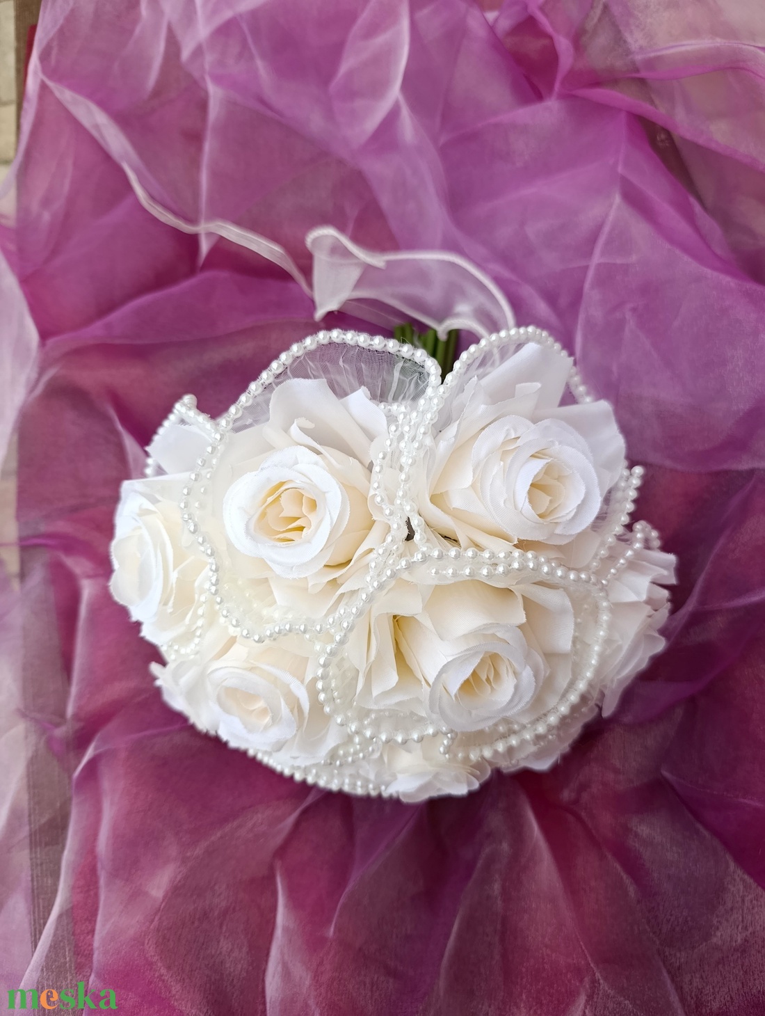 Fehér rózsás menyasszonyi csokor - esküvő - menyasszonyi- és dobócsokor - Meska.hu