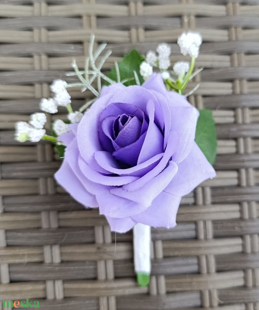 Vőlegény/Tanú kitűző lilarózsával - esküvő - kiegészítők - kitűző - Meska.hu