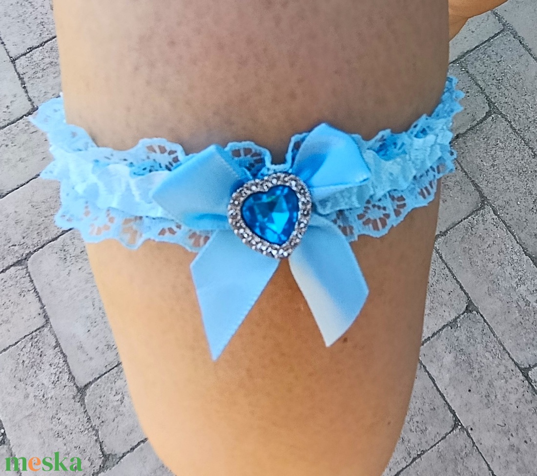 Valami kék  harisnyatartó - esküvő - kiegészítők - harisnyatartó & valami kék - Meska.hu