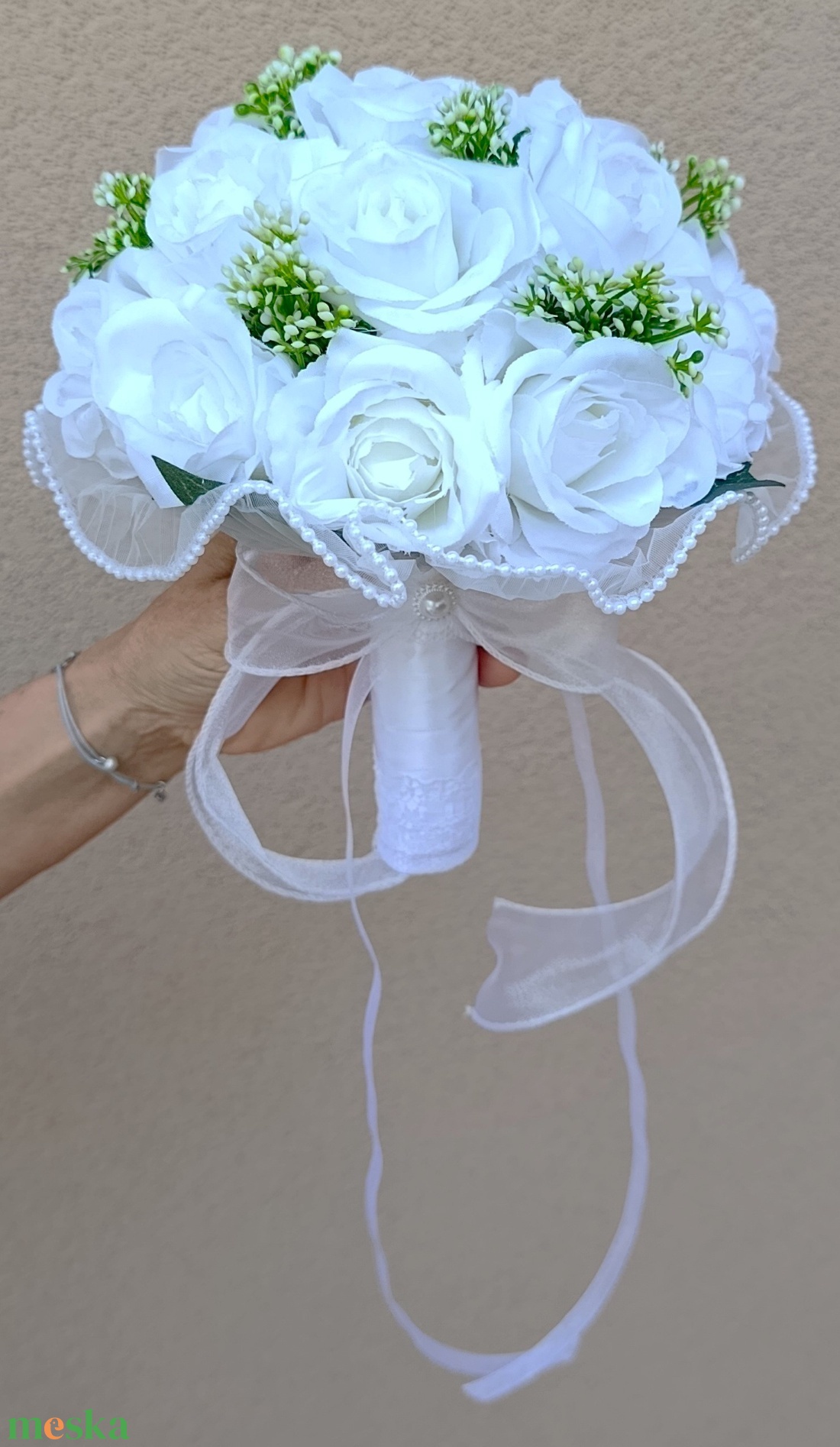 Hófehér menyasszonyi rózsacsokor - esküvő - menyasszonyi- és dobócsokor - Meska.hu