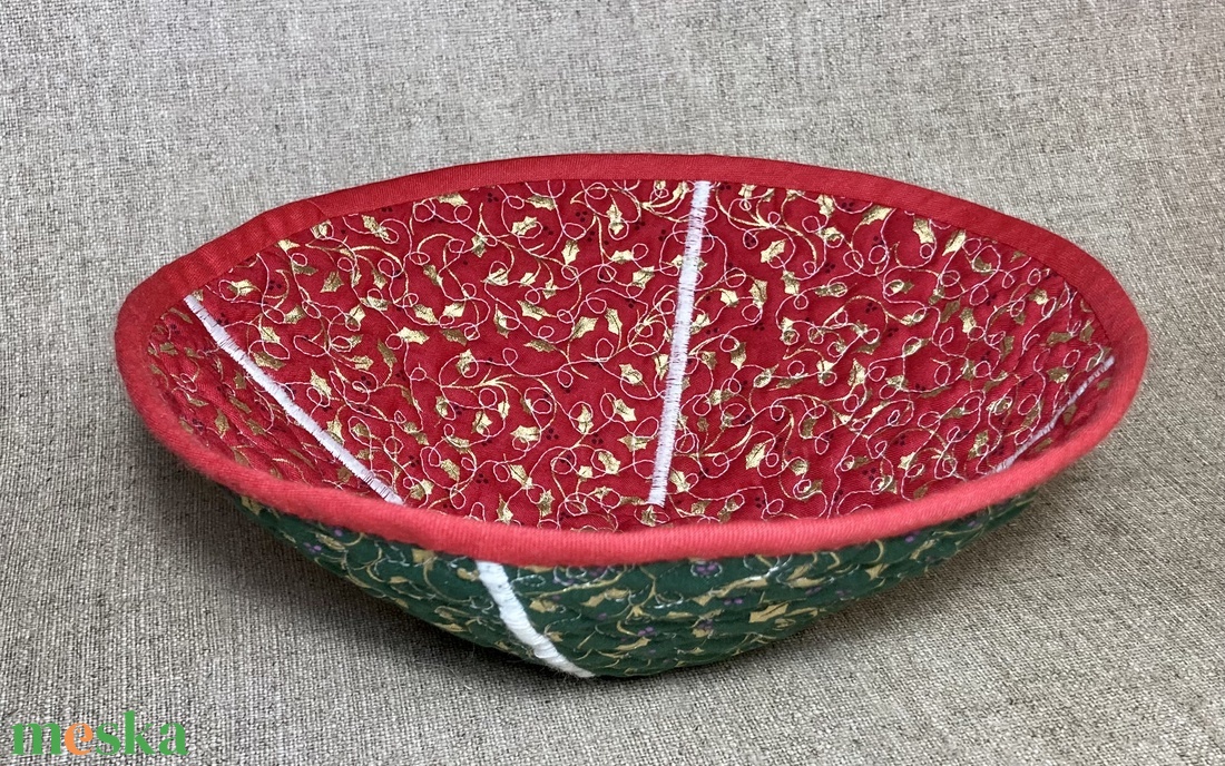 Karácsonyi textiltál - piros-zöld - karácsony - karácsonyi lakásdekoráció - ünnepi asztaldekoráció - Meska.hu Karácsonyi textiltál - piros-zöld - karácsony - karácsonyi lakásdekoráció - ünnepi asztaldekoráció - Meska.hu