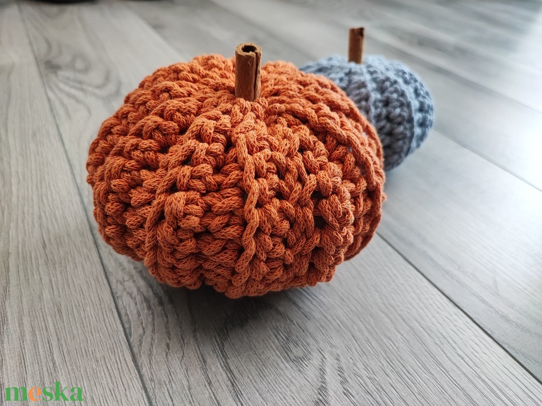 Horgolt tök közepes - otthon & életmód - dekoráció - halloween - halloweeni tök - Meska.hu Horgolt tök közepes - otthon & életmód - dekoráció - halloween - halloweeni tök - Meska.hu
