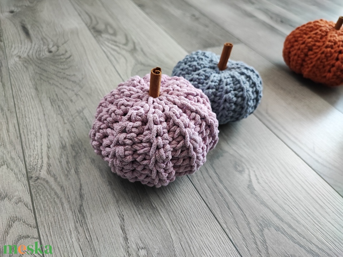 Horgolt tök közepes - otthon & életmód - dekoráció - halloween - halloweeni tök - Meska.hu Horgolt tök közepes - otthon & életmód - dekoráció - halloween - halloweeni tök - Meska.hu