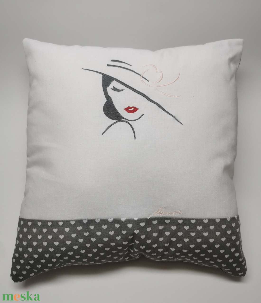 Párna - otthon & életmód - lakástextil - párna & párnahuzat - díszpárna (belsővel együtt) - Meska.hu
