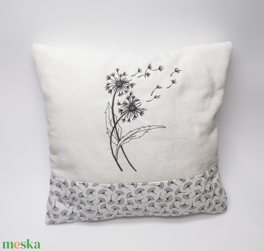Párna - otthon & életmód - lakástextil - párna & párnahuzat - díszpárna (belsővel együtt) - Meska.hu