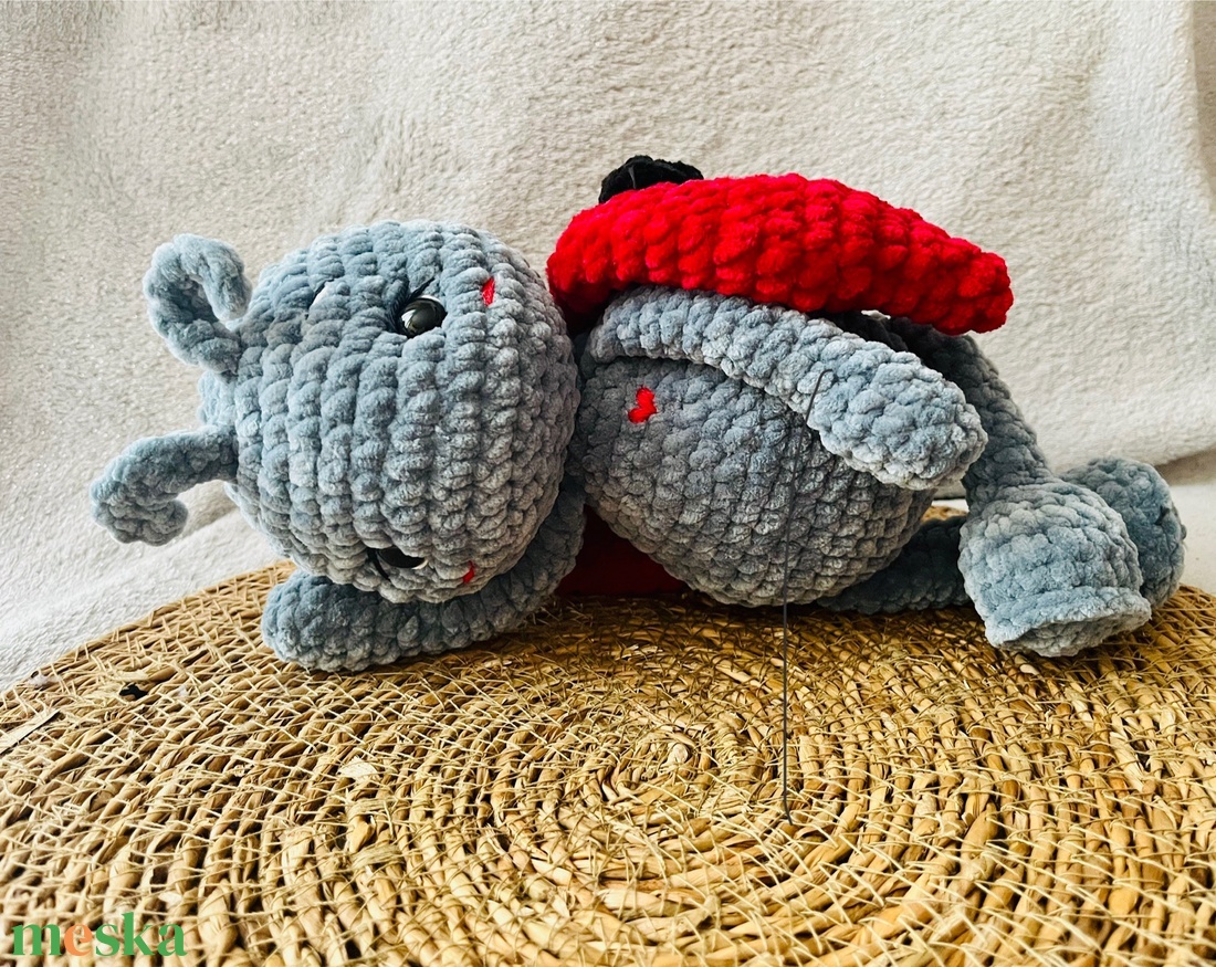 Amigurumi katica - játék & sport - plüssállat & játékfigura - más figura - Meska.hu