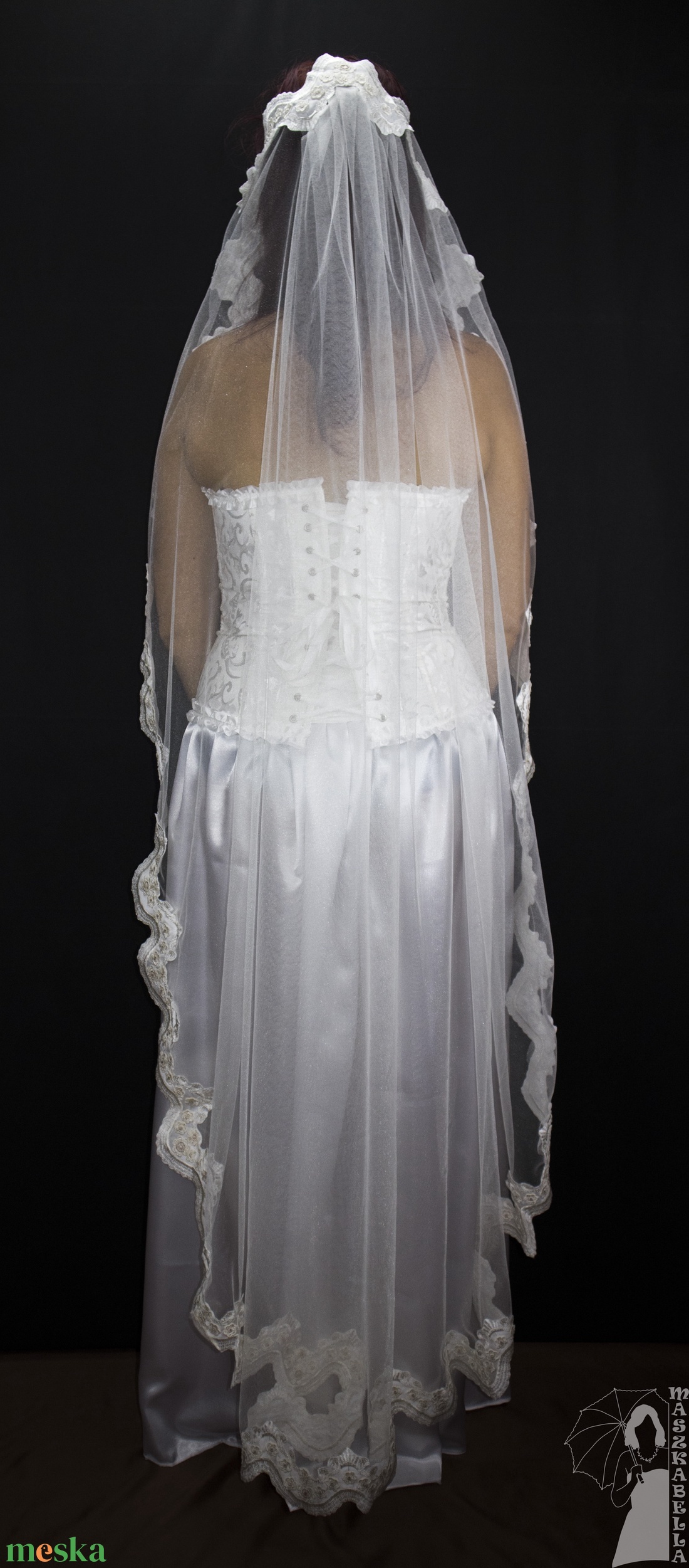 Carmen - 150 cm ekrü mantilla fátyol - esküvő - kiegészítők - fátyol - Meska.hu Carmen - 150 cm ekrü mantilla fátyol - esküvő - kiegészítők - fátyol - Meska.hu