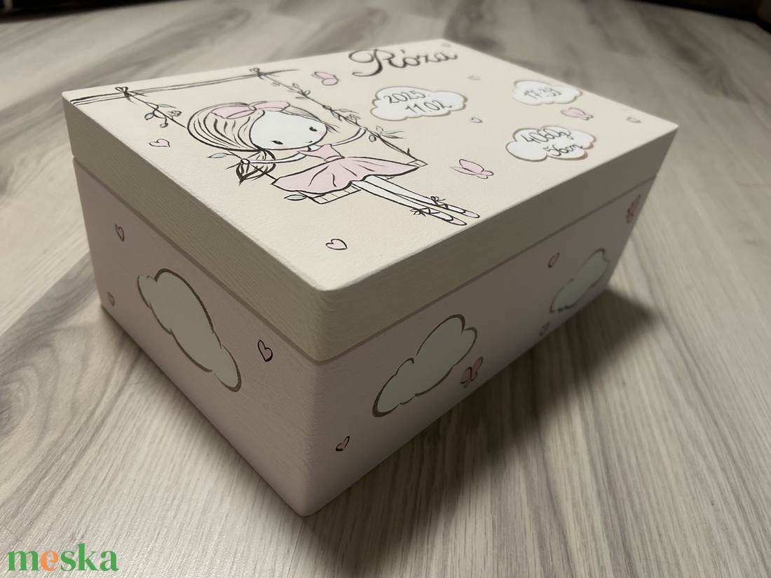 Emlékőrző doboz Rózának - baba - mama - babaemlékek - baba emlékőrző - Meska.hu