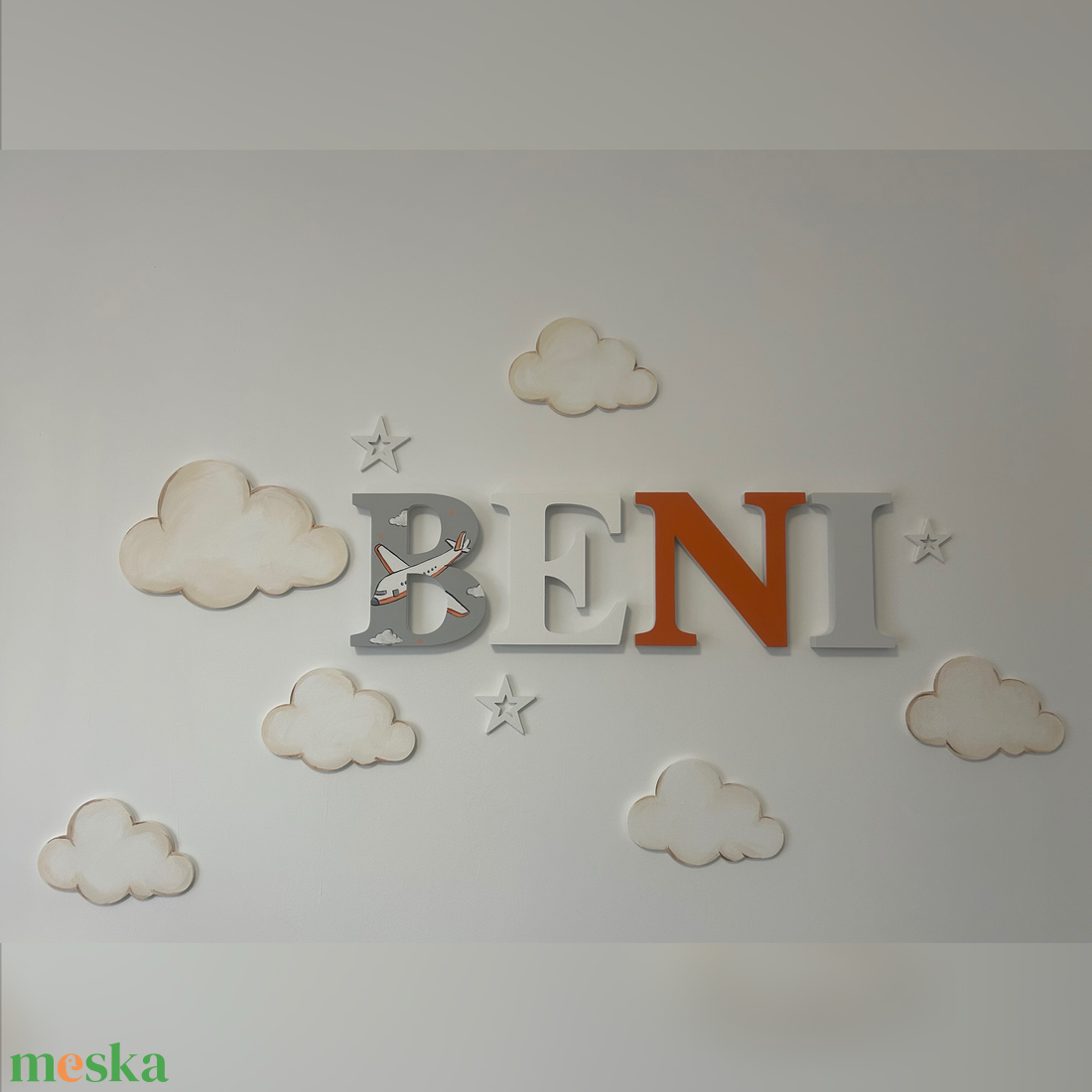 Repülős Bababetű  - baba - mama - babaszoba dekoráció - babanév dekoráció - Meska.hu
