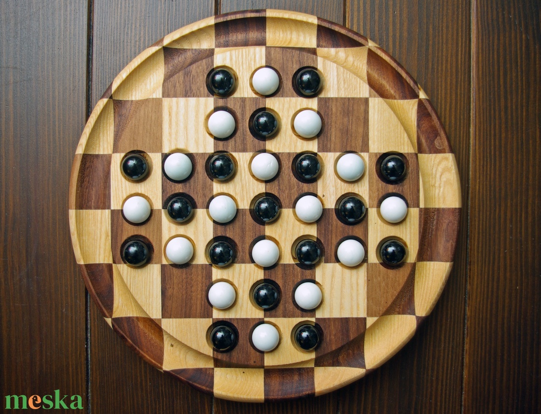 Remete játék pepita (angol táblás peg solitaire) - játék & sport - táblajáték és kártyajáték - társasjátékok - Meska.hu Remete játék pepita (angol táblás peg solitaire) - játék & sport - táblajáték és kártyajáték - társasjátékok - Meska.hu