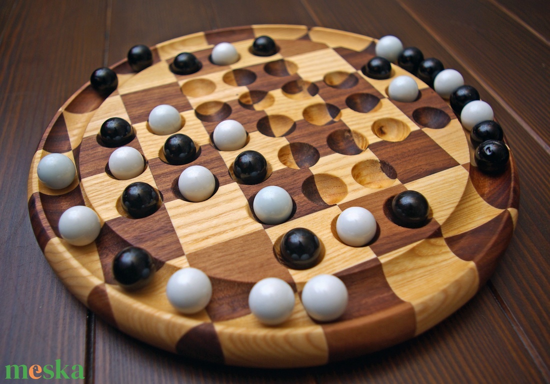 Remete játék pepita (angol táblás peg solitaire) - játék & sport - táblajáték és kártyajáték - társasjátékok - Meska.hu Remete játék pepita (angol táblás peg solitaire) - játék & sport - táblajáték és kártyajáték - társasjátékok - Meska.hu