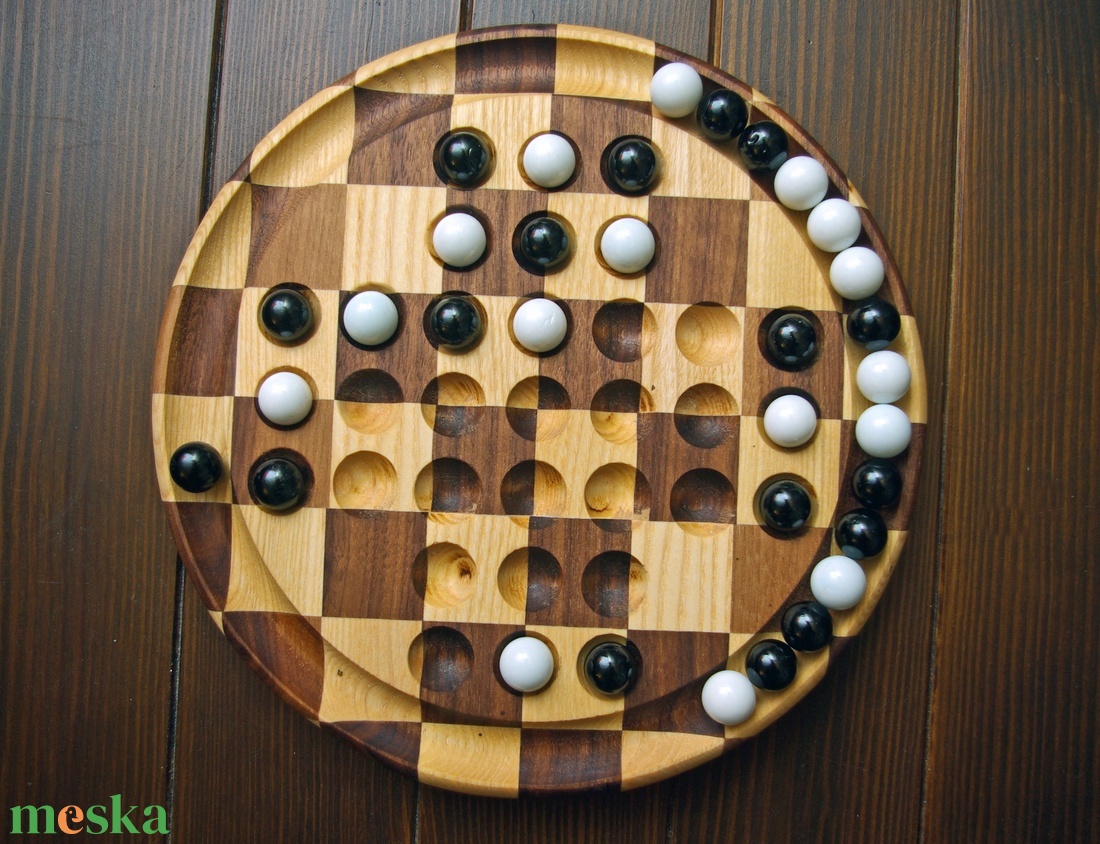 Remete játék pepita (angol táblás peg solitaire) - játék & sport - táblajáték és kártyajáték - társasjátékok - Meska.hu Remete játék pepita (angol táblás peg solitaire) - játék & sport - táblajáték és kártyajáték - társasjátékok - Meska.hu