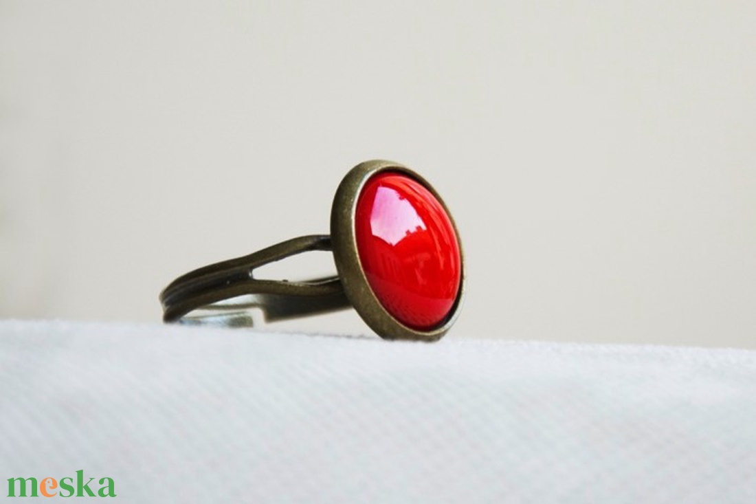 Piros tűzzománc gyűrű - mini - ékszer - gyűrű - szoliter gyűrű - Meska.hu