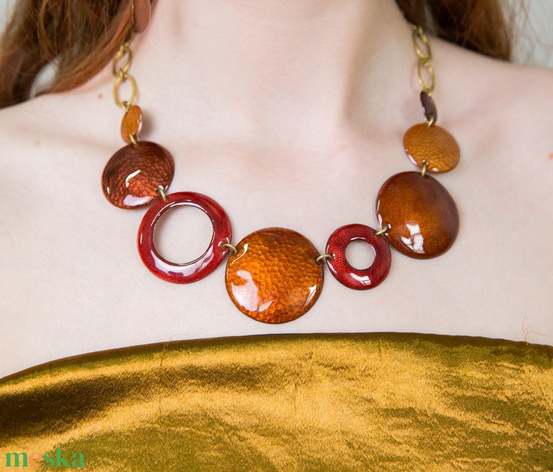 Maraschino - tűzzománc nyakék - ékszer - nyaklánc - statement nyaklánc - Meska.hu