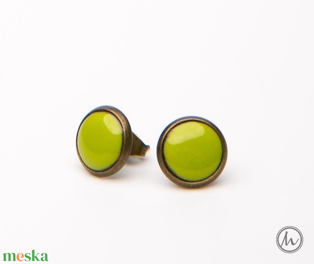 PiciKék - Bittergreen zöld mini tűzzománc bedugós pötty fülbevaló - ékszer - fülbevaló - pötty fülbevaló - Meska.hu PiciKék - Bittergreen zöld mini tűzzománc bedugós pötty fülbevaló - ékszer - fülbevaló - pötty fülbevaló - Meska.hu