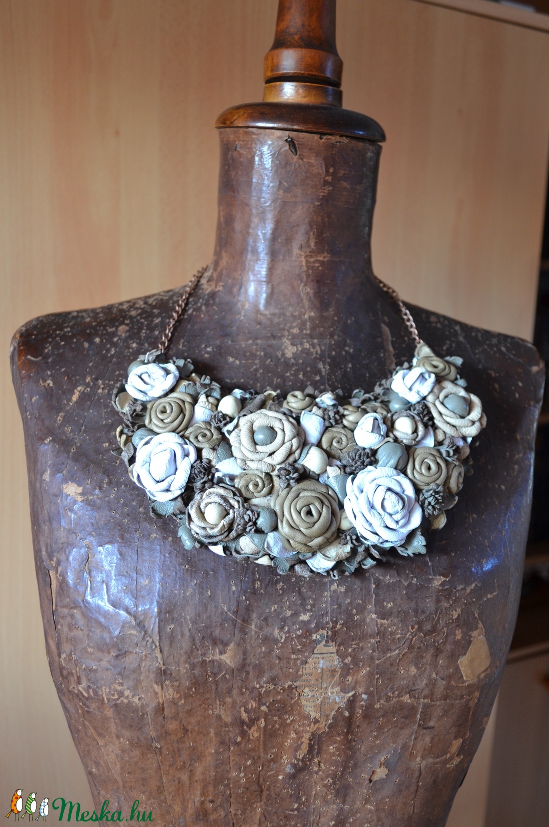 Jardin-Antique Rose-nyakék valódi bőrből - ékszer - nyaklánc - statement nyaklánc - Meska.hu