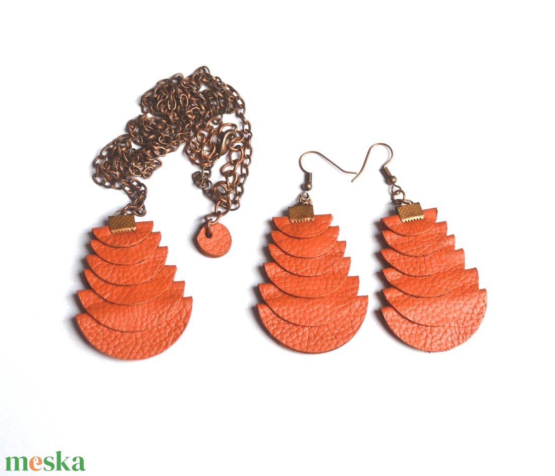 Azték istennő-Pumpkin-ékszerszett valódi bőrből - ékszer - fülbevaló - lógó fülbevaló - Meska.hu Azték istennő-Pumpkin-ékszerszett valódi bőrből - ékszer - fülbevaló - lógó fülbevaló - Meska.hu