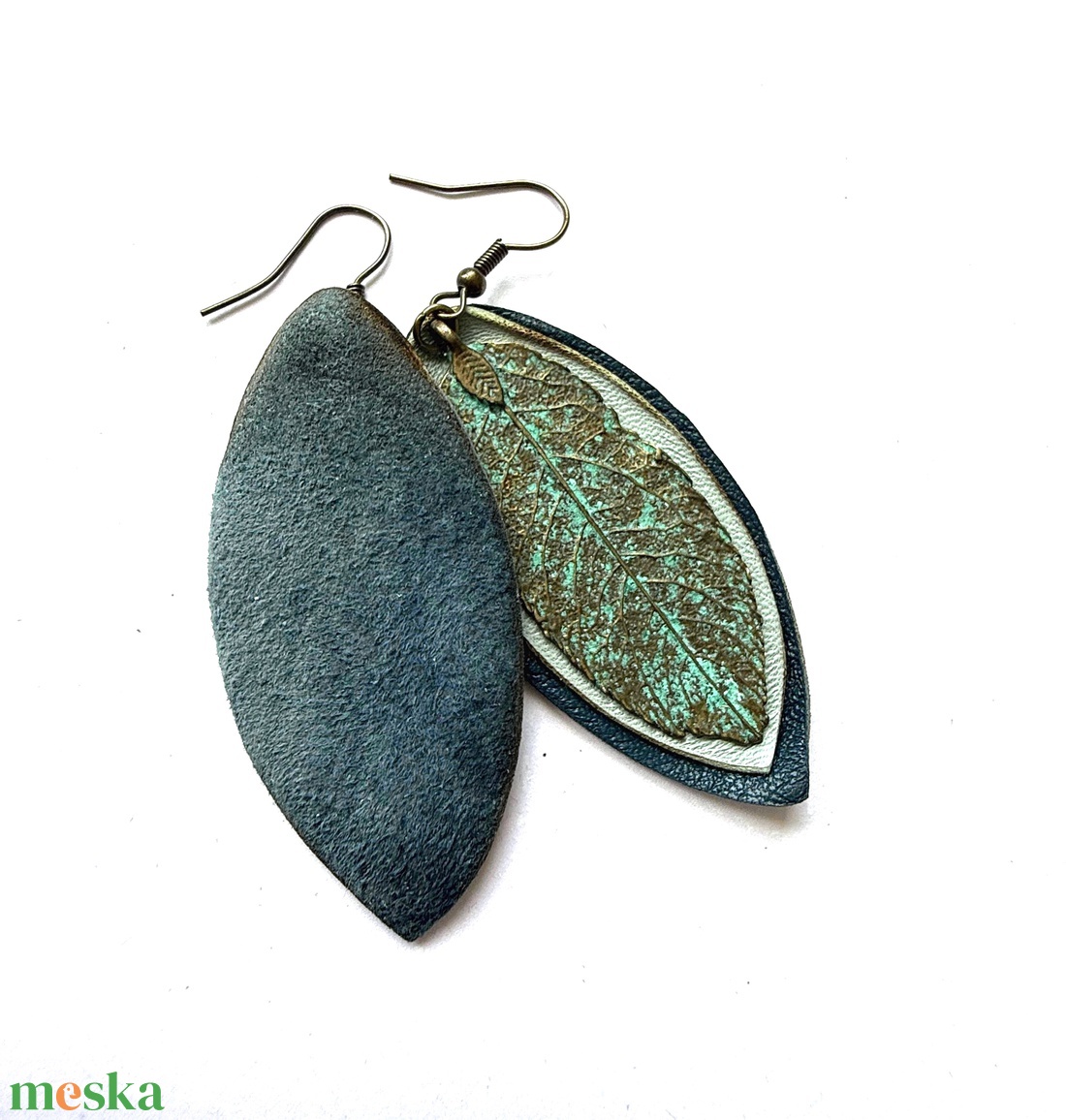 Spirit Turquoise-fülbevaló valódi bőrrel - ékszer - fülbevaló - lógó csepp fülbevaló - Meska.hu Spirit Turquoise-fülbevaló valódi bőrrel - ékszer - fülbevaló - lógó csepp fülbevaló - Meska.hu