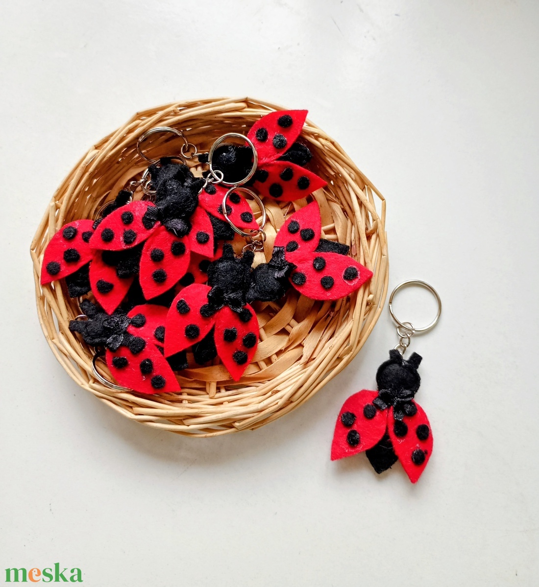 katica kulcstartó - táska & tok - kulcstartó & táskadísz - kulcstartó - Meska.hu katica kulcstartó - táska & tok - kulcstartó & táskadísz - kulcstartó - Meska.hu