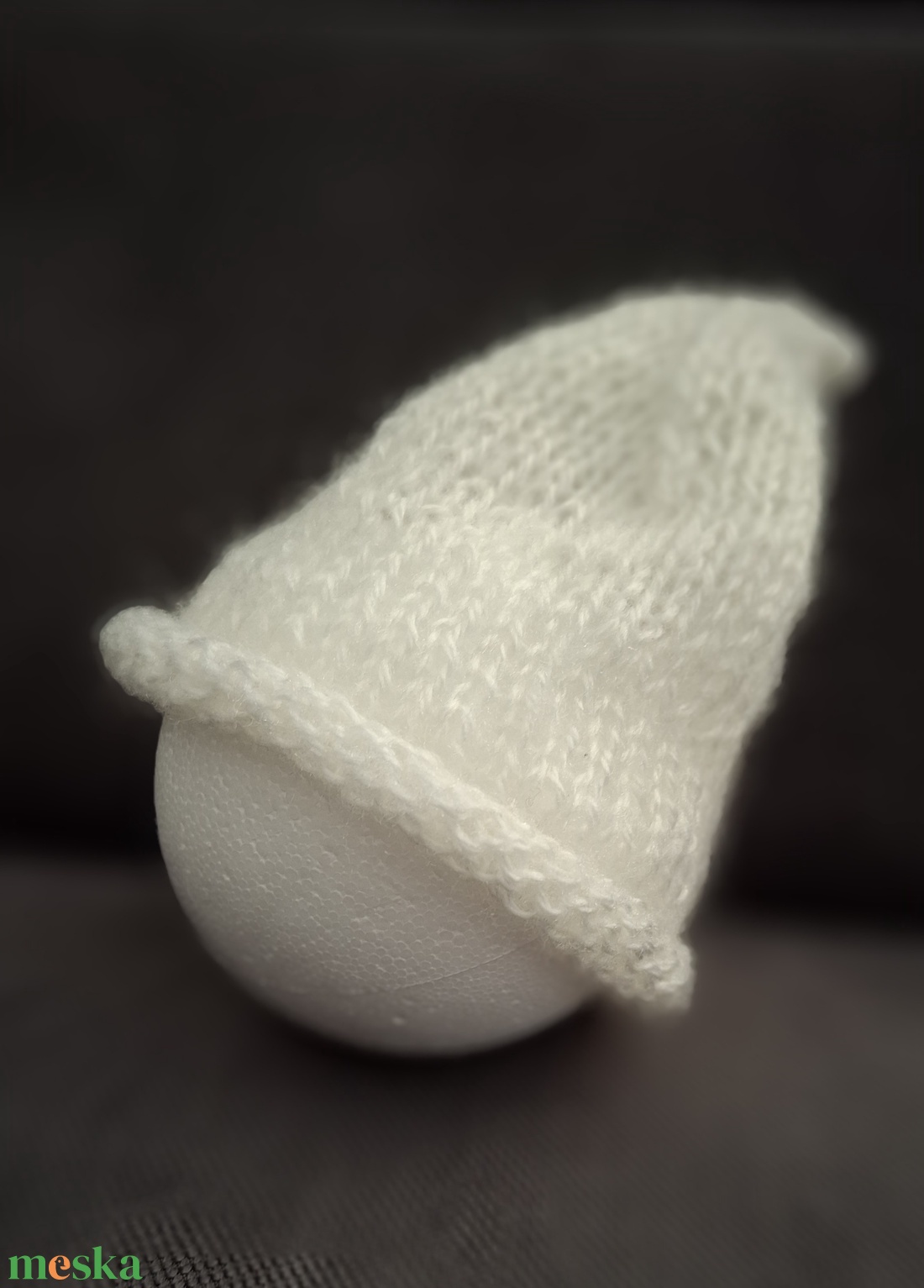 Kötött babasapka újszülöttfotózáshoz - baba - mama - babafotózás - újszülött sapka fotózásra - Meska.hu