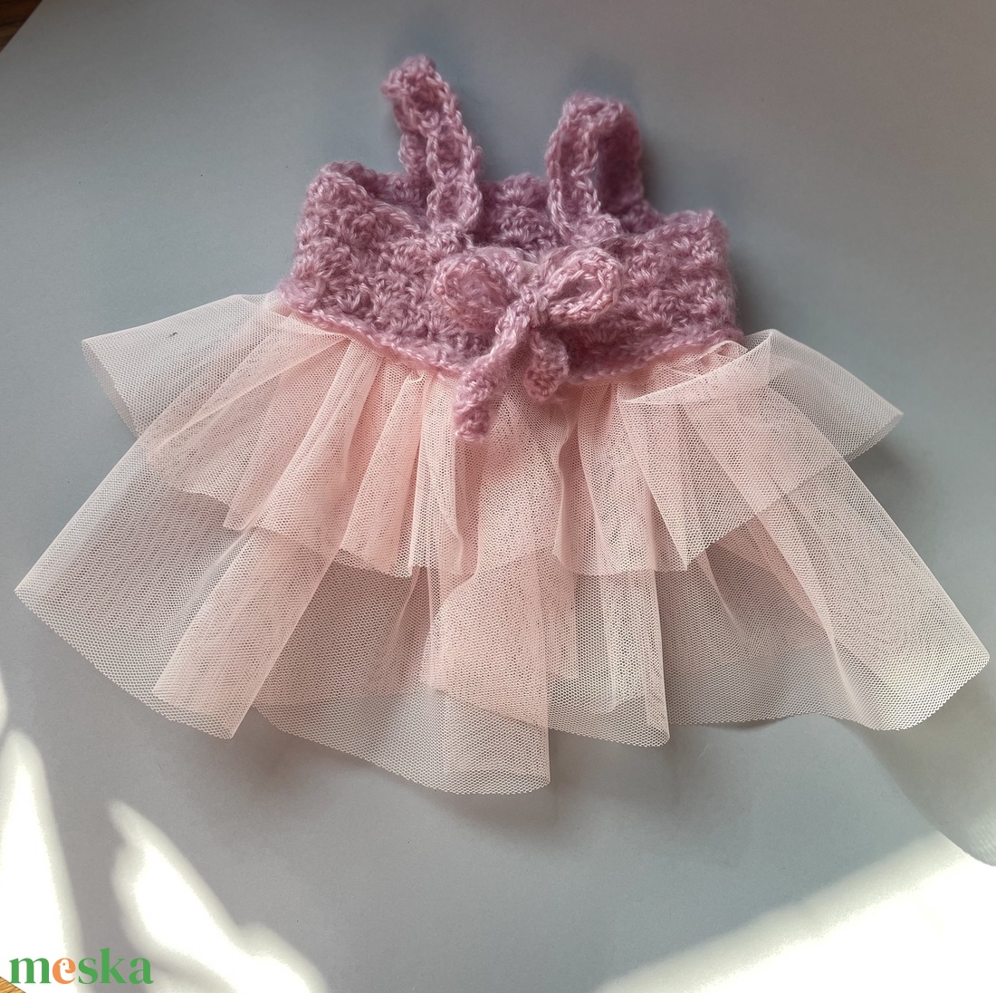 Horgolt babaruha - baba - mama - babafotózás - babafotózási kellékek - Meska.hu