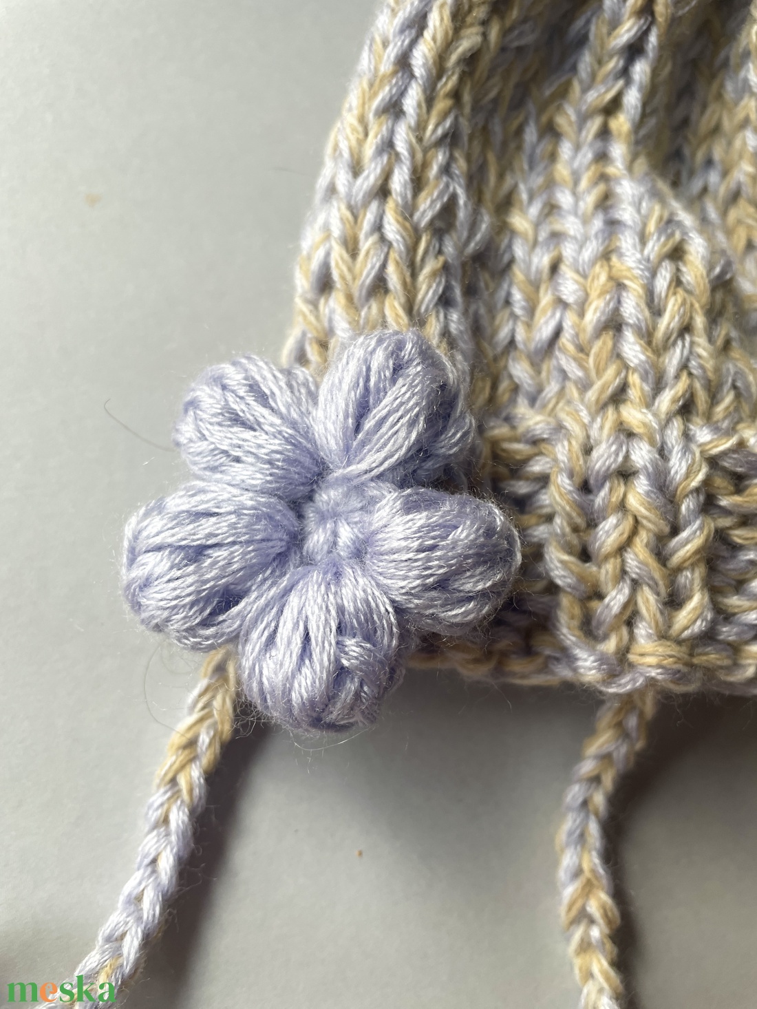 Kötött babasapka újszülöttfotózáshoz - baba - mama - babafotózás - babafotózási kellékek - Meska.hu