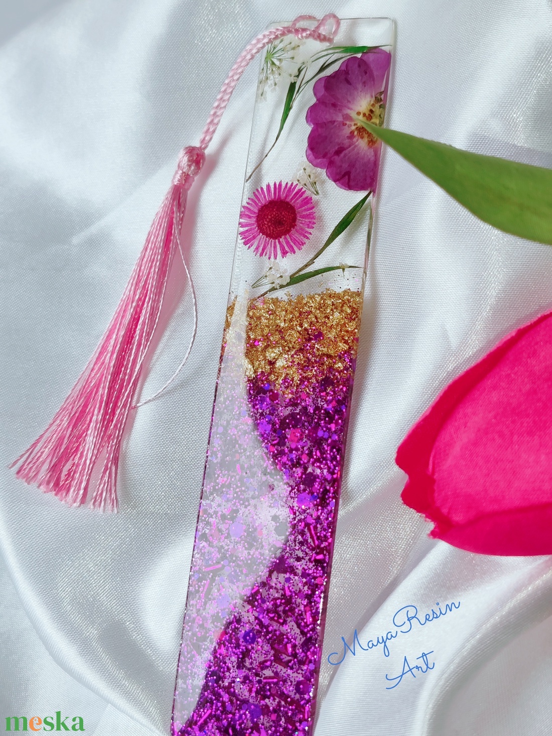 Lila csillámos könyvjelző - könyv & zene - könyvjelző - Meska.hu