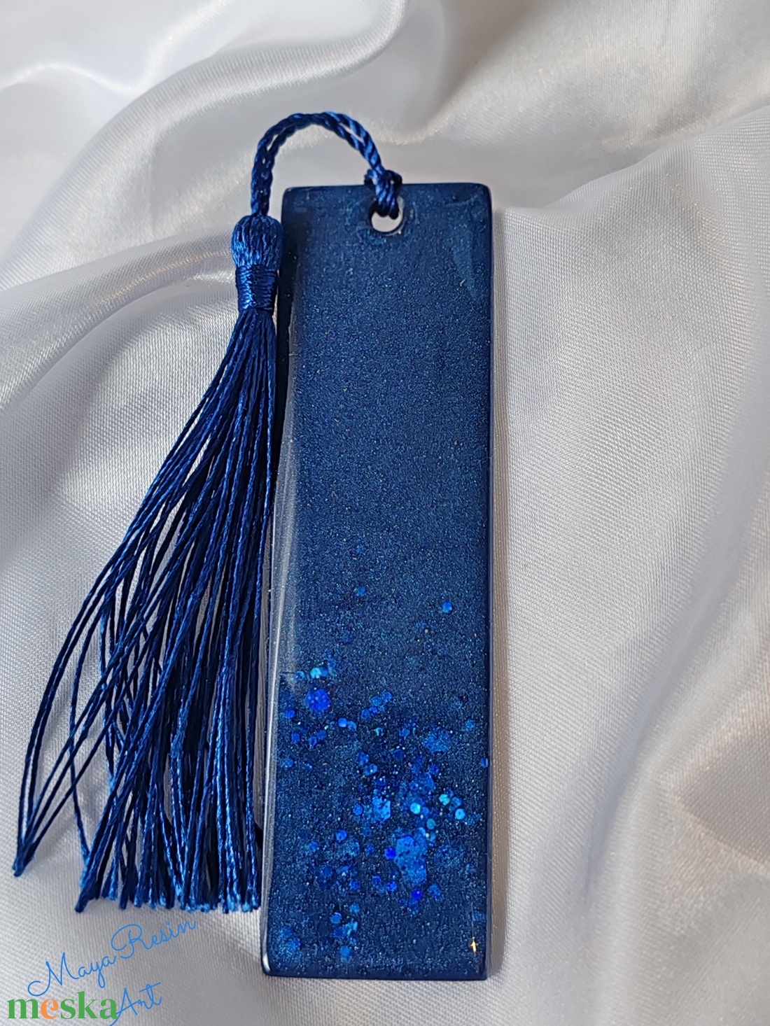 Kézműves műgyanta könyvjelző bojttal - könyv & zene - könyvjelző - Meska.hu