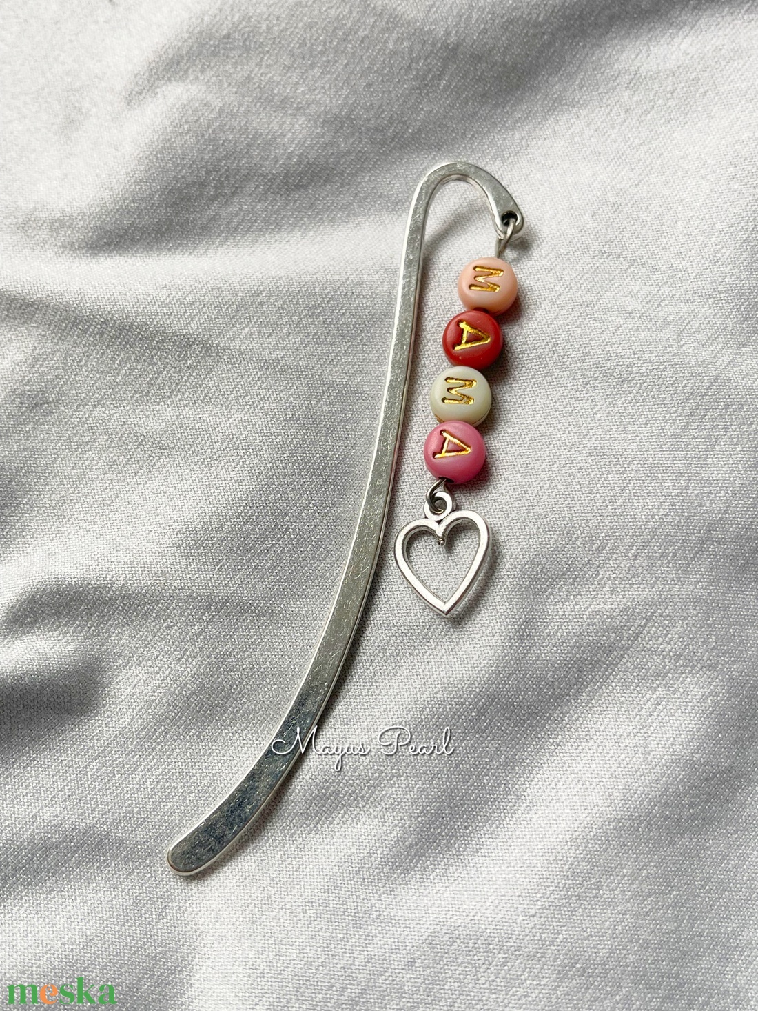 Szivecskés gyöngyös könyvjelző - Mama - könyv & zene - könyvjelző - Meska.hu