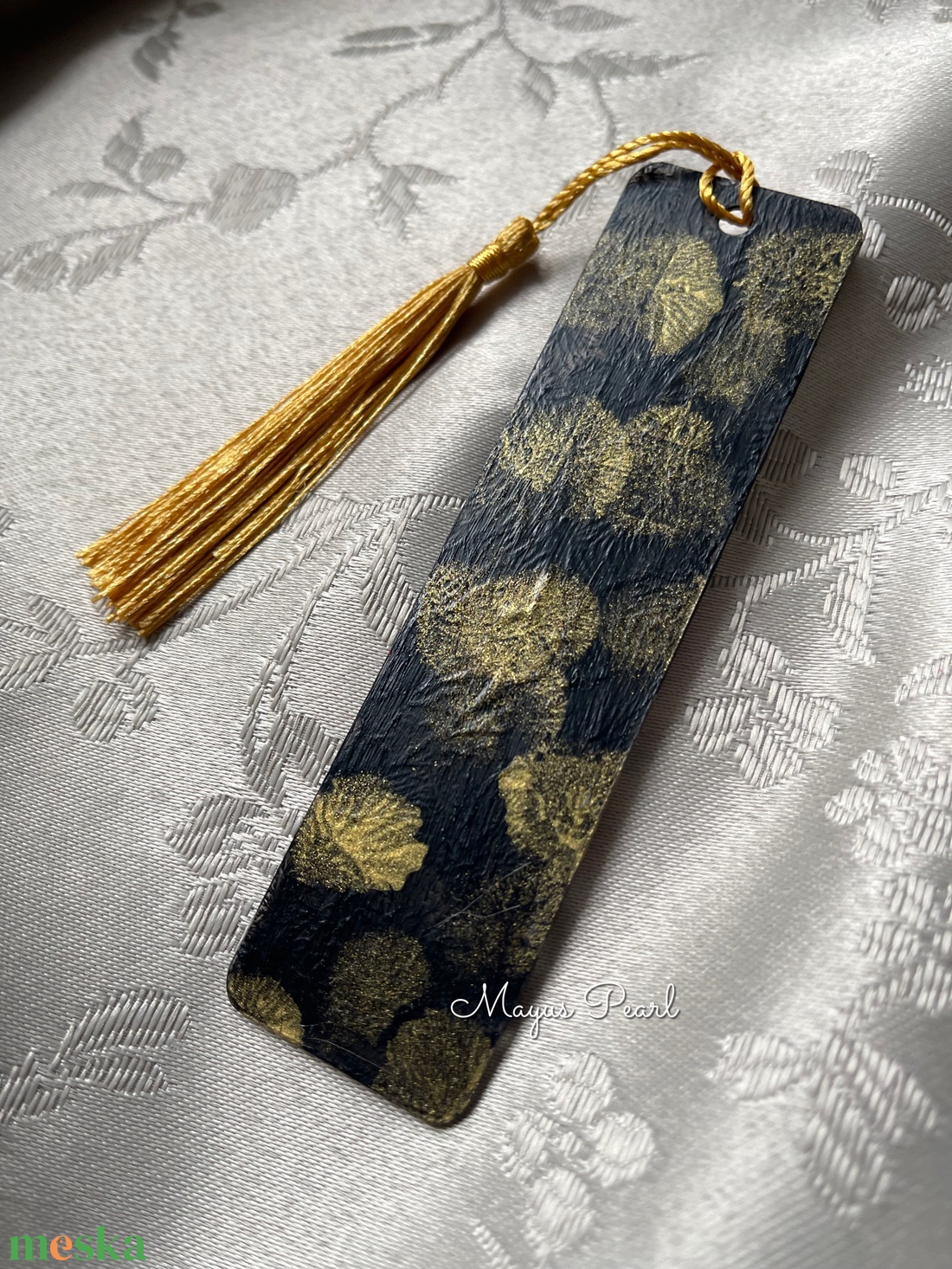 Kézzel festett akril könyvjelző  - könyv & zene - könyvjelző - Meska.hu