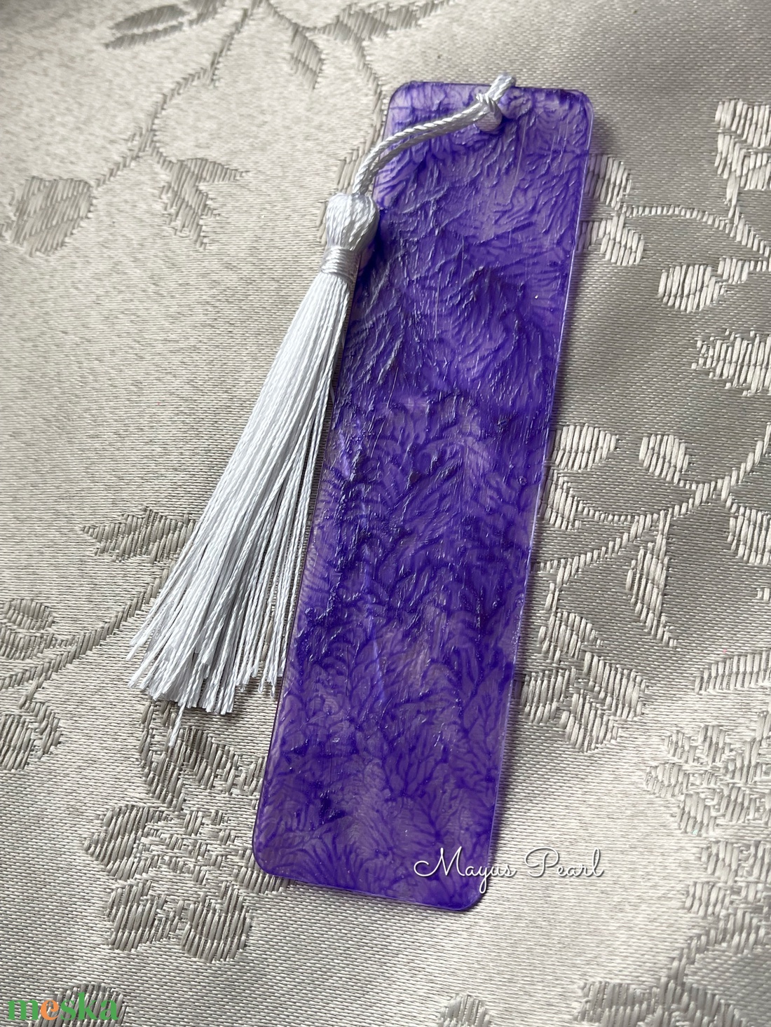 Kézzel festett akril könyvjelző  - könyv & zene - könyvjelző - Meska.hu