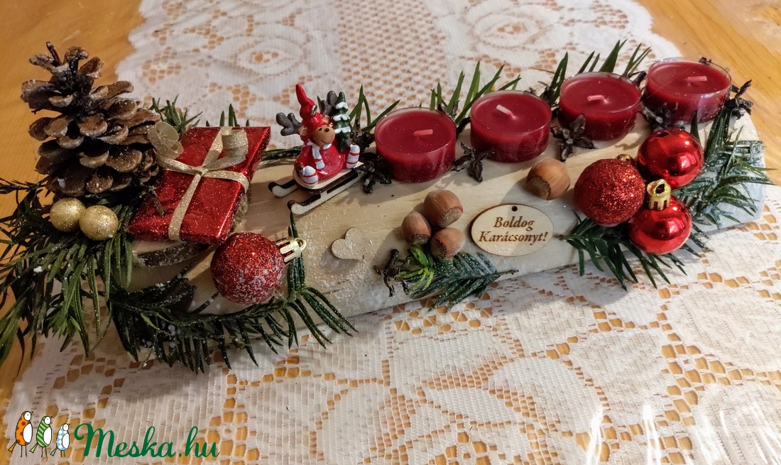 Adventi farönk asztaldísz rénszarvassal és sült alma illatú mécsesekkel - karácsony - adventi díszek - adventi koszorú - Meska.hu Adventi farönk asztaldísz rénszarvassal és sült alma illatú mécsesekkel - karácsony - adventi díszek - adventi koszorú - Meska.hu